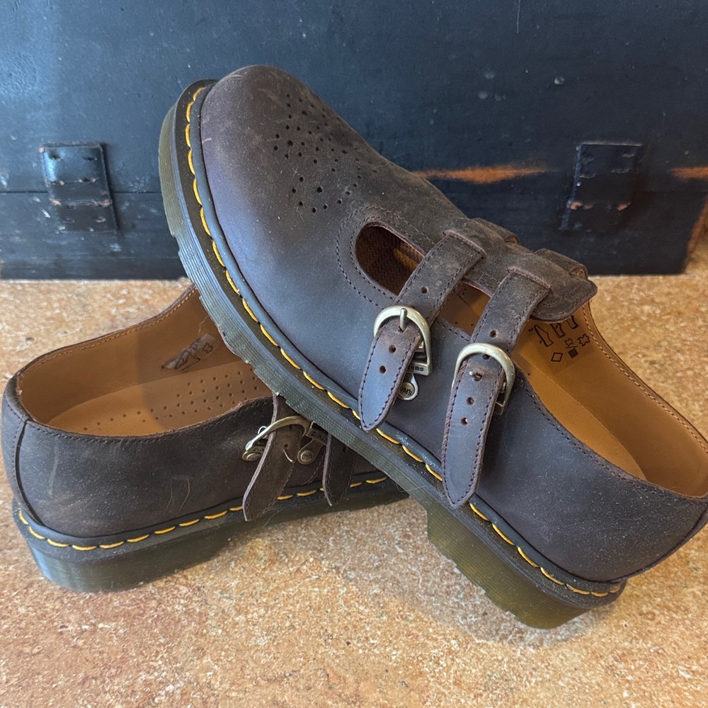 Women’s Mary Jane Doc Martens